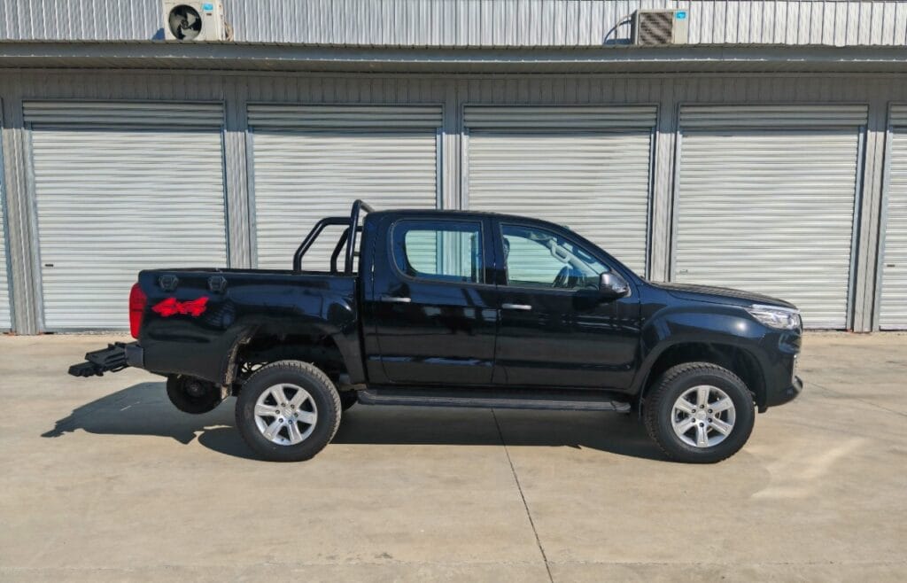 Foton Pickup Tow Truck Right Side View