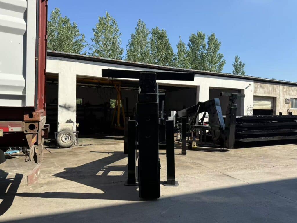 Heavy Wrecker Body Overview 04