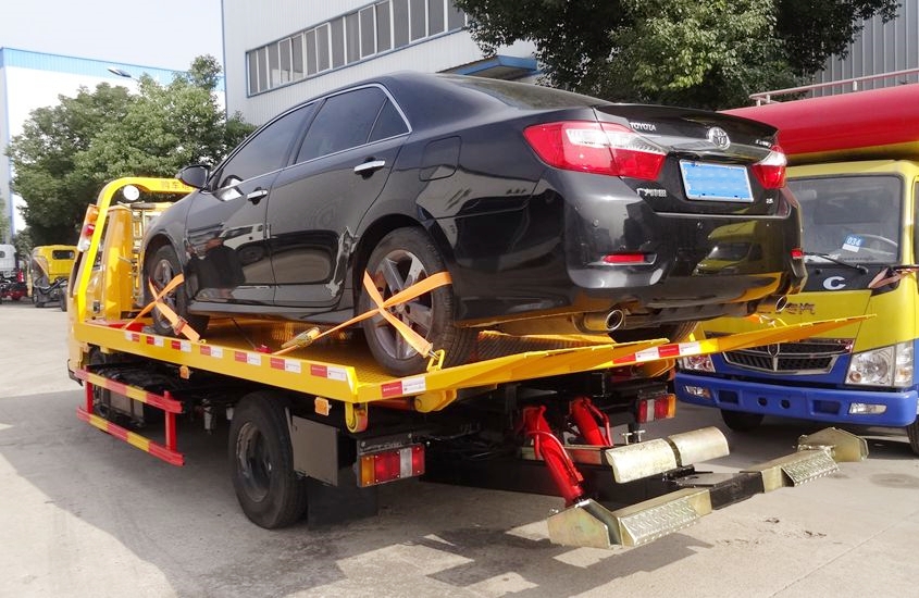 SPV Rollback Tow Truck
